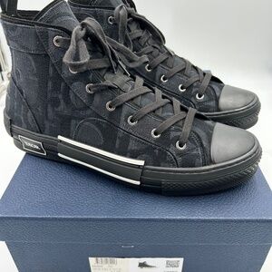 Men’s Dior B 23 high top sneakers size 45 made in Italy